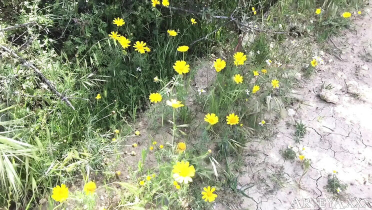 Arteya Public Masturbation - Blonde Amateur Solo in Car Backseat