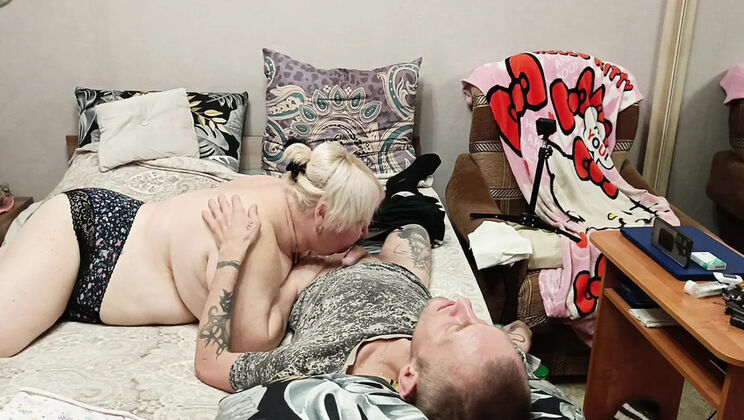 Stepmom Deep Throat Blowjob & Hot Cum Swallow - Zona901 MILF Sucks Dick