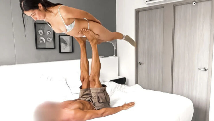 Amateur Latina Gets Rough Doggystyle Fuck By Big White Cock In Homemade Casting