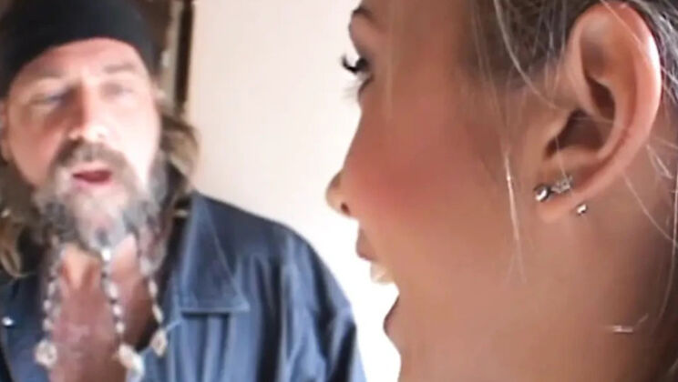 Slutty Whore Gangbang: Big Tits MILF Gets Double Penetration & Cum in Mouth