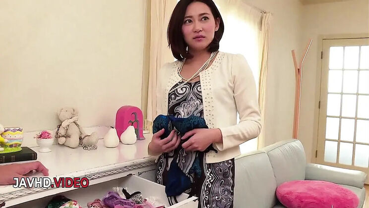 Kinky Asian Ameri Koshikawa Strips Nude & Gets Fucked Hard - JAV Uncensored