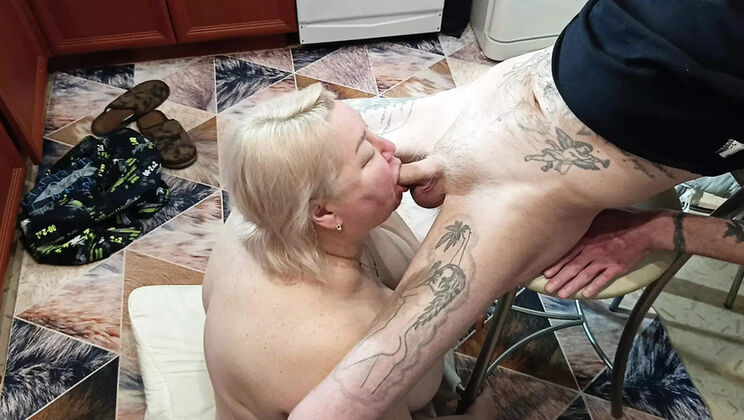 Hot Russian MILF Zona901 Swallows Thick Cum - Blowjob & Cum in Mouth XXX