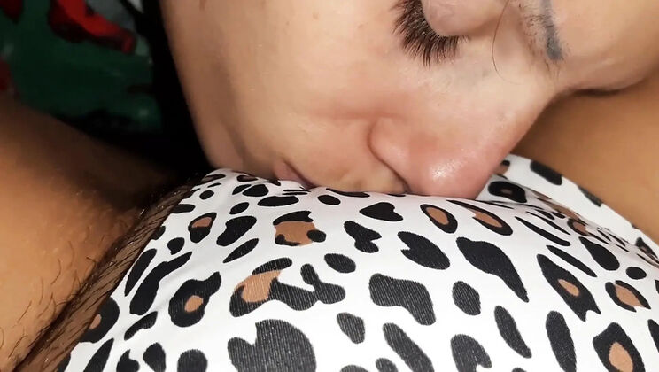 Amateur Lesbian Couple: Cum in Her Mouth Through Leopard Panties