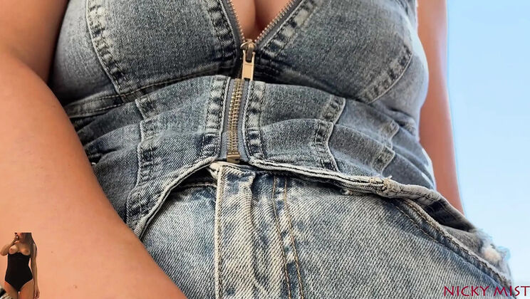 Nicky Mist Fucks Stepsister Doggy Style in Ruined House - Amateur POV Blowjob & Cumshot