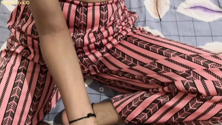 Desi Village Aunty Sex - Young Indian Virgin Hindi Bikini Fucking