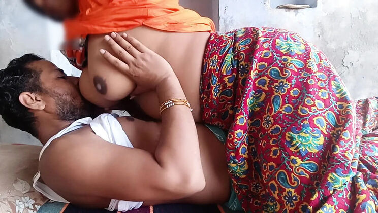 Indian Bhabhi Cheats with Devar Step Brother - Hardcore Fucking & Moaning in Hindi