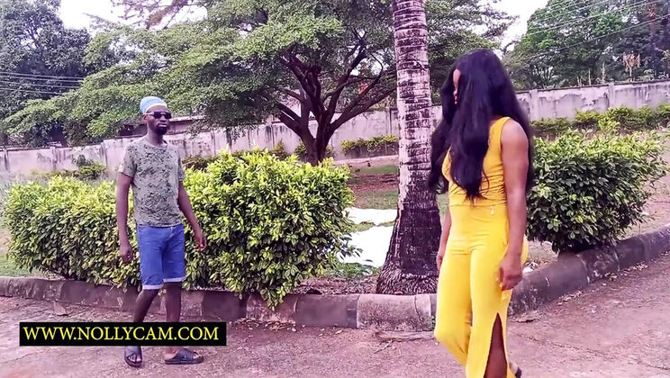 Hot Amateur Blowjob Outdoor - Big Ass Black Girl Sucks BBC Day We Met