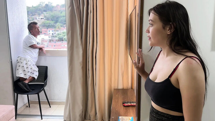 Julianaburning First Time Anal: Horny 18 Year Old Best Friend Takes Cum in Tight Ass