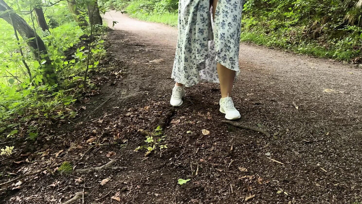 Almost Caught! Public Lake Fuck, Handjob & Outdoor Piss – Risky SlipCouple