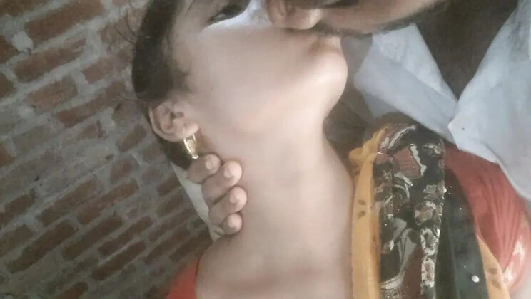 Hot Indian Desi Bhabhi Cheats With Boyfriend – Doggy Style Sex