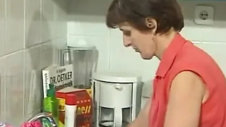Hairy mature MILF gets plowed in the kitchen