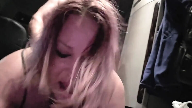 Ex Wife Truck Stop Slut Gives Blowjob and Creampie