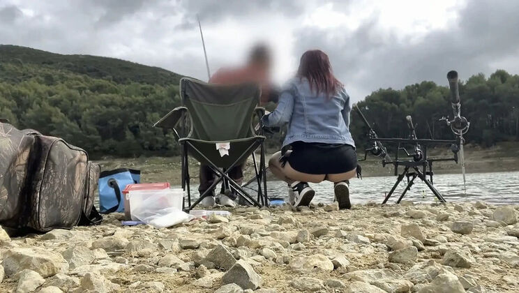 Amateur Couple Outdoor Blowjob and Facial by the Lake