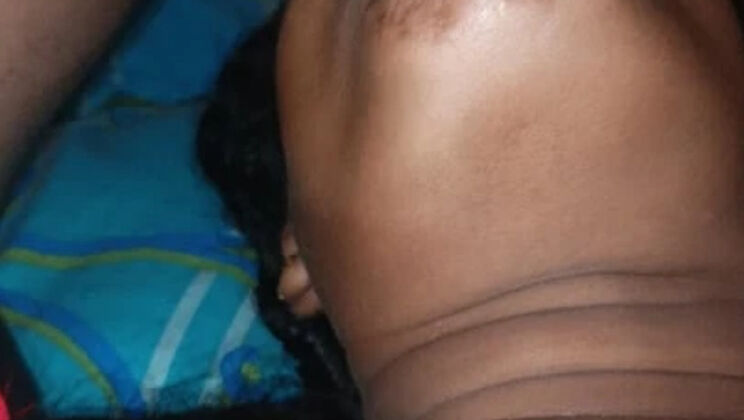 South Indian Step Mother Fucking Her Own Son - Hot Desi Bhabhi Big Tits Blowjob